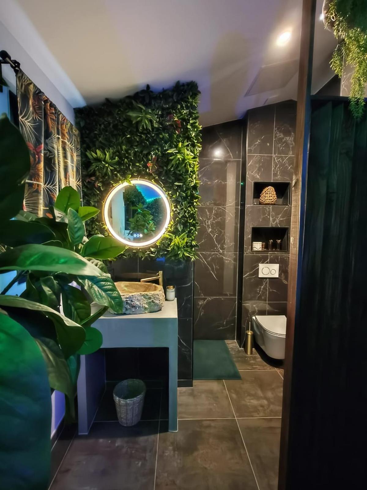 La Jungle Room Rognac Dış mekan fotoğraf